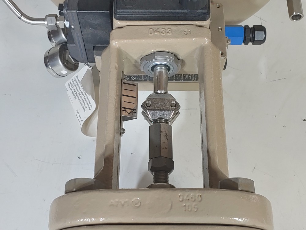 Samson 4" 150#CL Type 3277 Actuator Control Valve w/ Positioner 