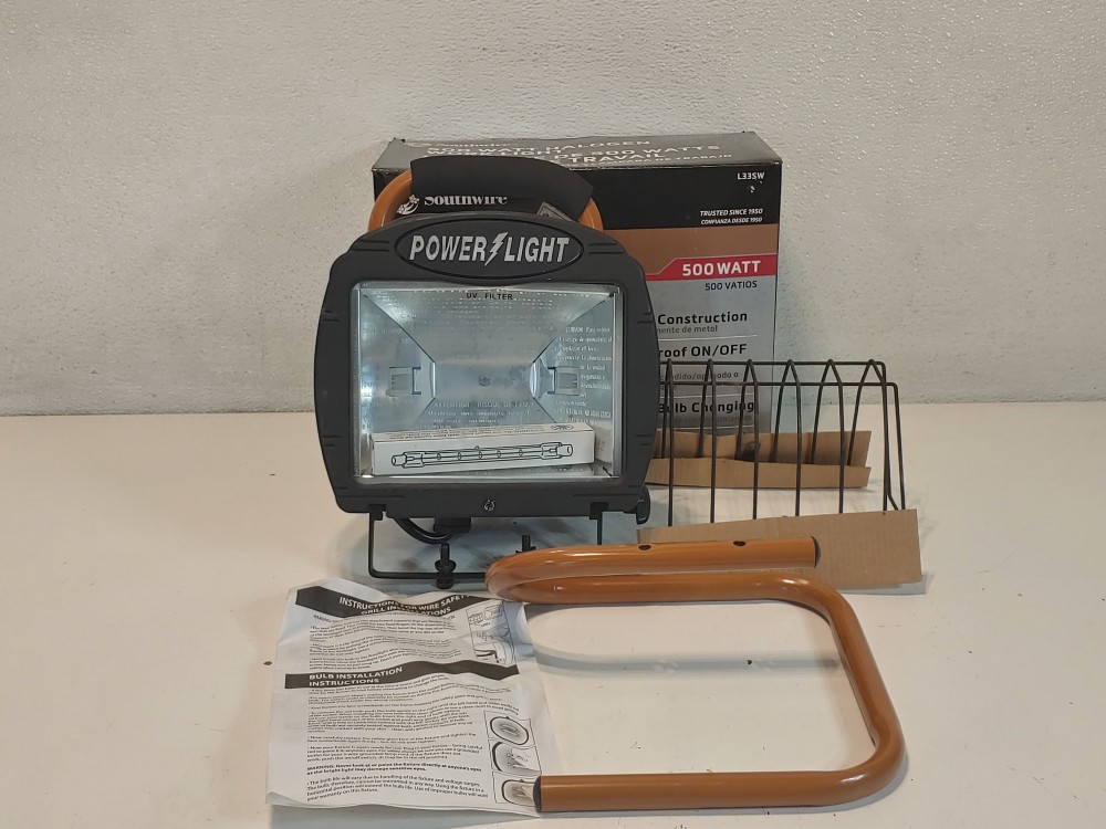 Southwire L33SW Portable Halogen Work Light 500 Watt