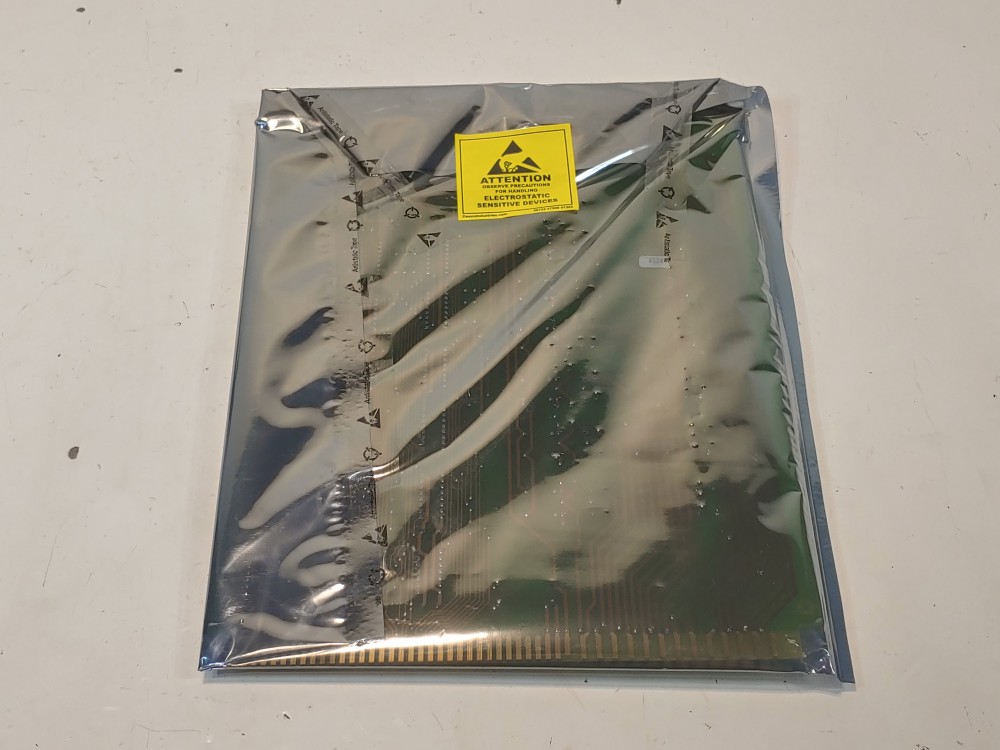 Honeywell 4DP7APX0D-311Output Module Circuit Board 