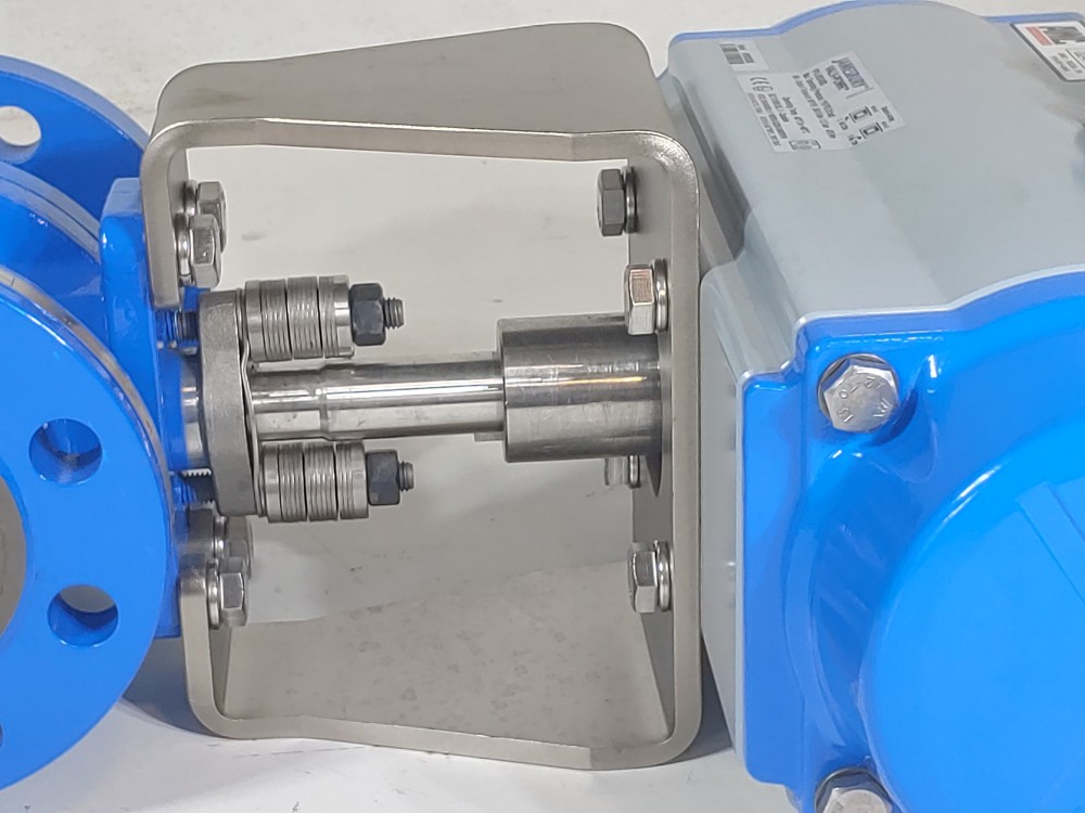 Jamesbury 2" 300# WCB Actuated Flanged 2-PC Ball Valve  VPVL450DABD