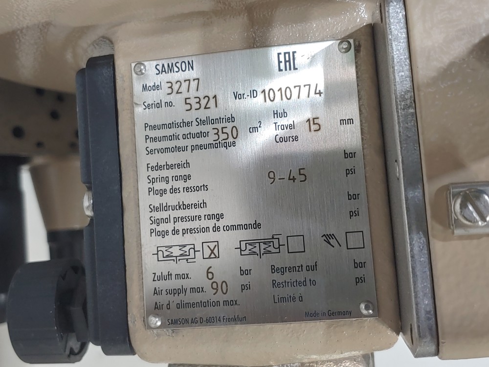 Samson 2" 300# 3277 CF8M Actuated Globe Valve w/ 3730-5 Positioner