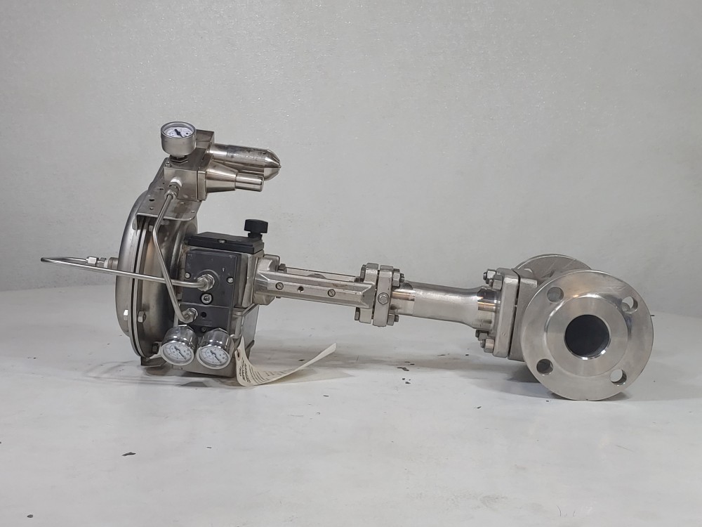 Samson 2" 300# 3277 CF2M Actuated Globe Valve w/ 3730-3 Positioner