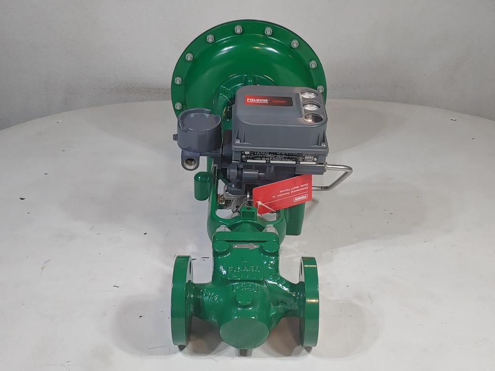 Fisher 1" 300# Control Valve w/ 667 Actuator & DVC6200 FieldVue Positioner 