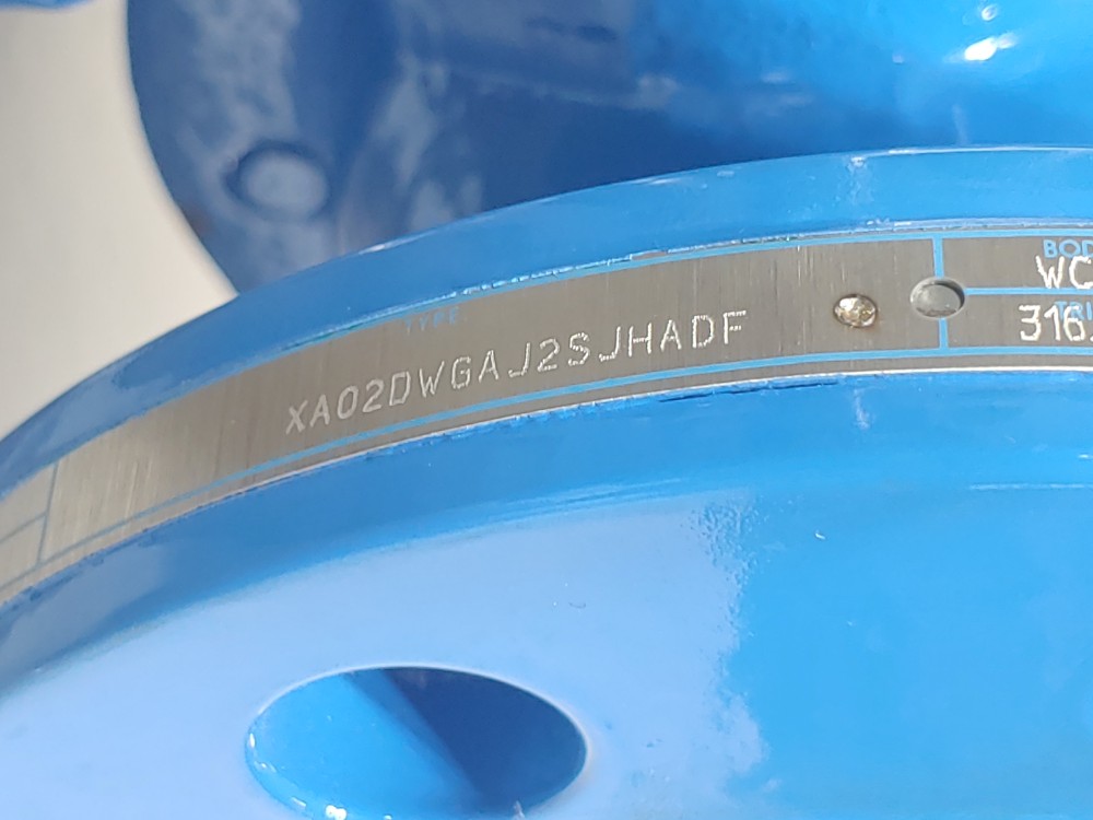 Jamesbury 2" 300# Actuated Flanged Ball Valve VPVL450DABD w/ Limit Switch