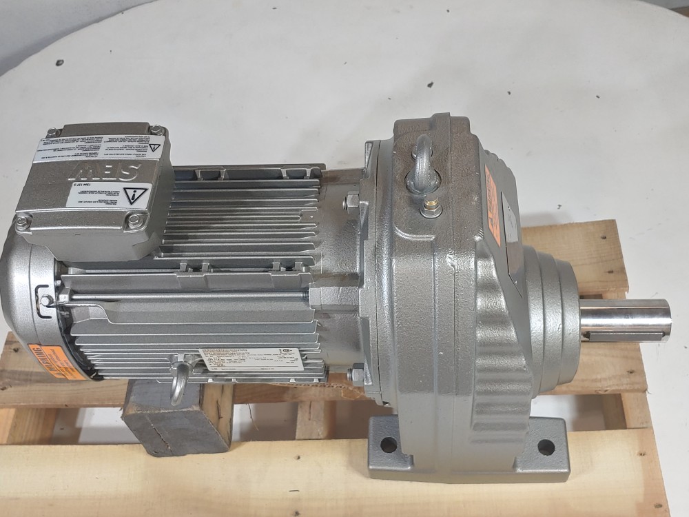 Sew Eurodrive Gearbox Type: RX87 EDRN100LM4/CID2/TF w/ 3.0 S1HP Motor