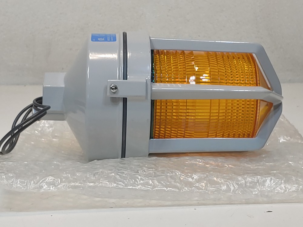 Applied Hazardous Location  AST 14 S Amber Strobe Light C1D2, N4