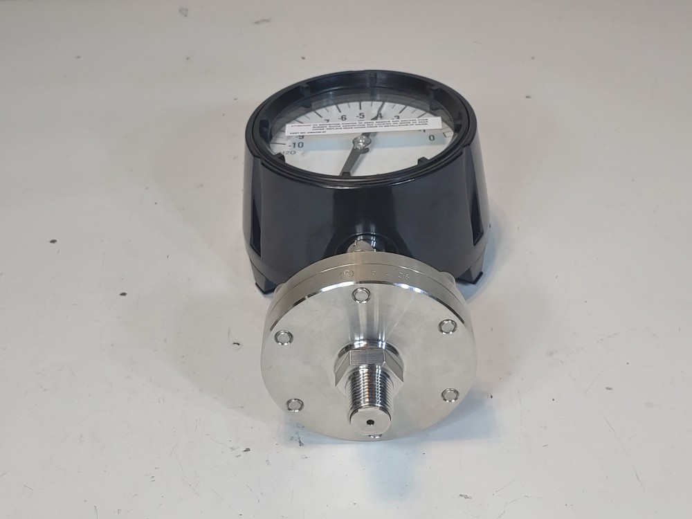 Ashcroft Pressure Gauge w/ Diaphragm Seal 45-1188-SS-04L-N10IW -10 to 0 in H2O