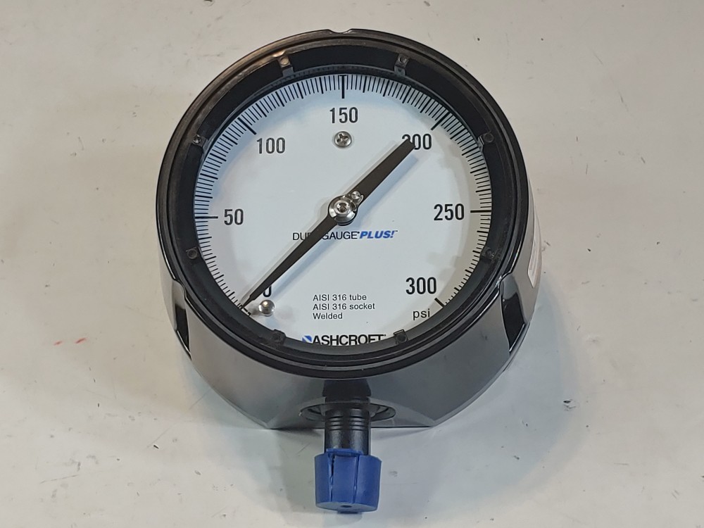 Ashcroft Duraguage 0-300psi 4.5" Dial 1/2" NPT 45-1279-SS-04L-300# 