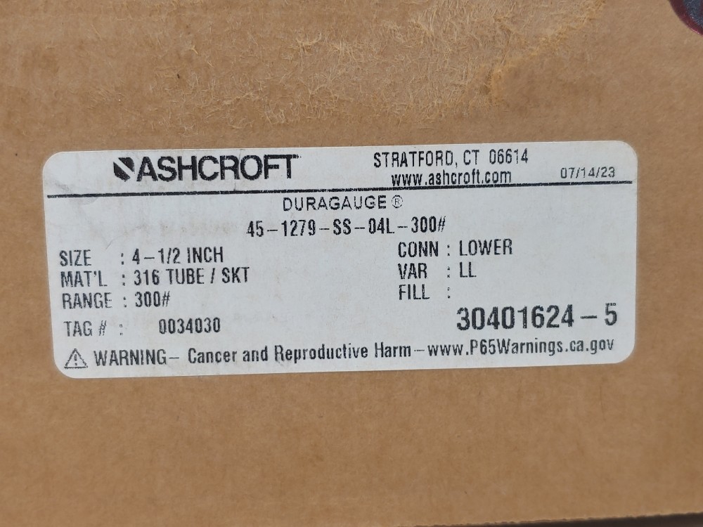 Ashcroft Duraguage 0-300psi 4.5" Dial 1/2" NPT 45-1279-SS-04L-300# 