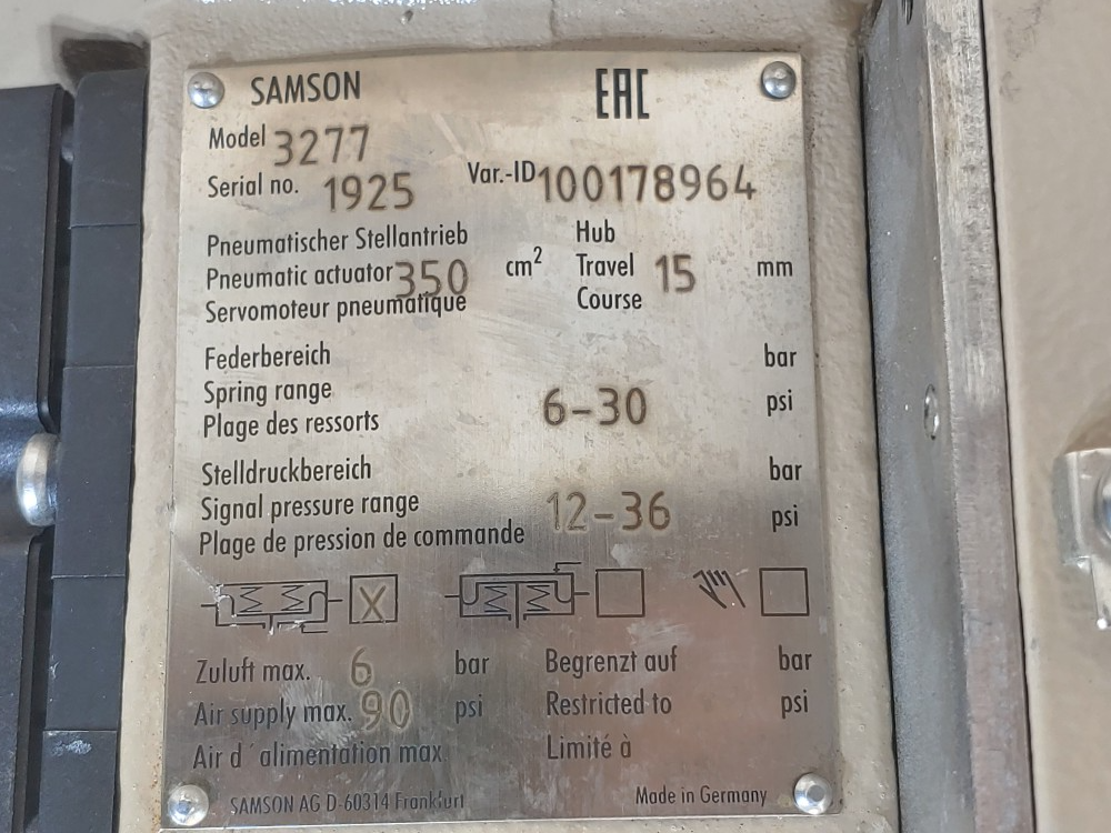 Samson 3277 Pneumatic Actuator with Positioner Switch 3730-3
