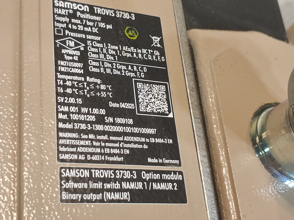 Samson 3277 Pneumatic Actuator with Positioner Switch 3730-3