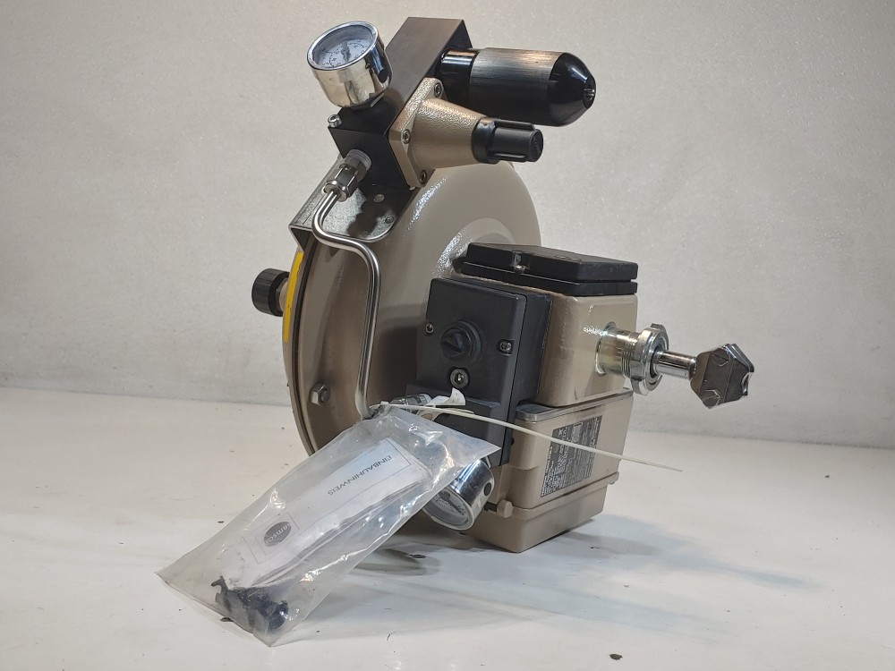 Samson 3277 Pneumatic Actuator with Positioner Switch 3730-3