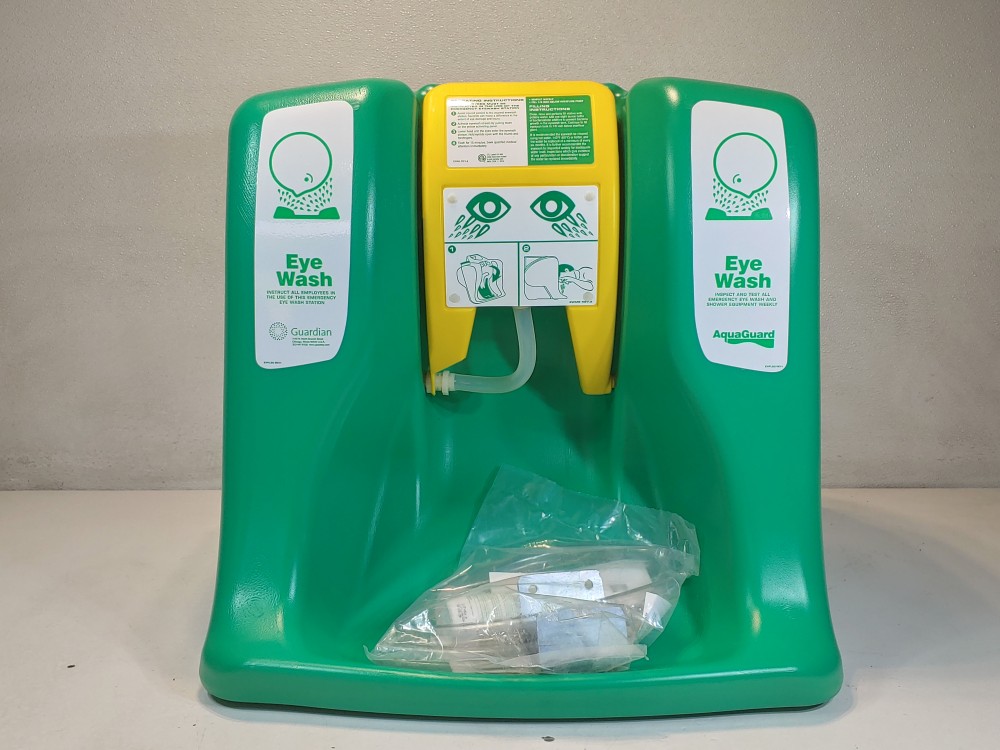 Guardian Equipment G1540 Gravity Fed Aqua-Guard Portable Eyewash Station