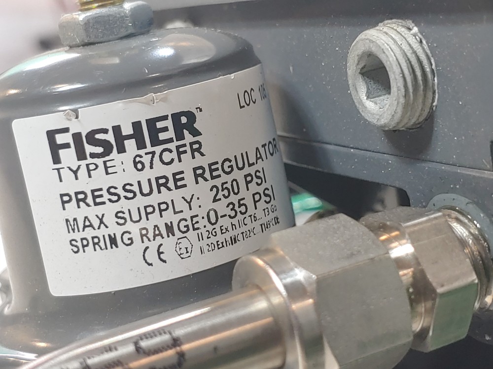 Fisher 3/4" 300# Actuated Control Valve Type 667 w/ Fieldvue DVC6200 Positioner