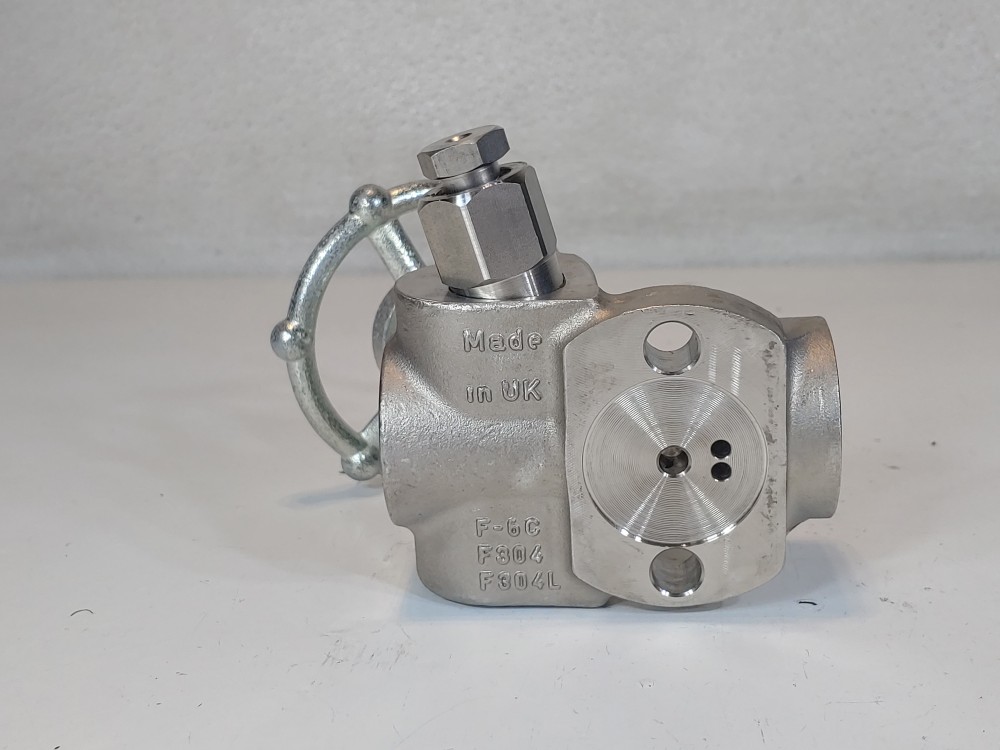 Spirax Sarco 1286393 PC3000 1/2" NPT Pipeline Connector w/ Trap Vent Valve D17                    