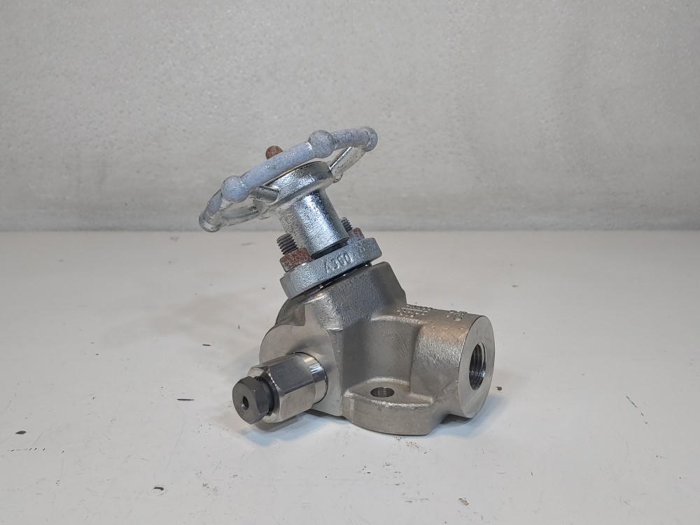 Spirax Sarco 1286393 PC3000 1/2" NPT Pipeline Connector w/ Trap Vent Valve J20