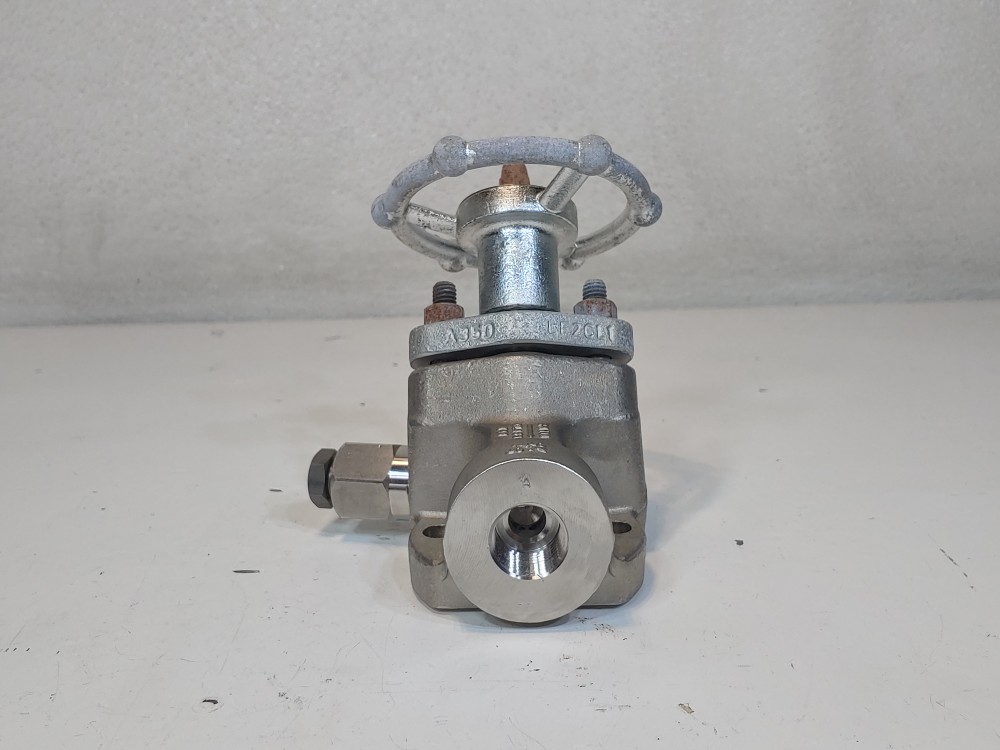 Spirax Sarco 1286393 PC3000 1/2" NPT Pipeline Connector w/ Trap Vent Valve J20