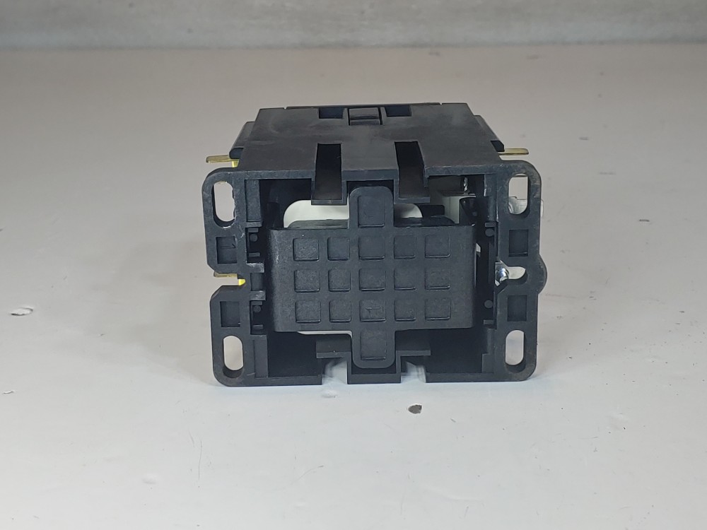 Square D 8910DPA52 Definite Purpose Contactor