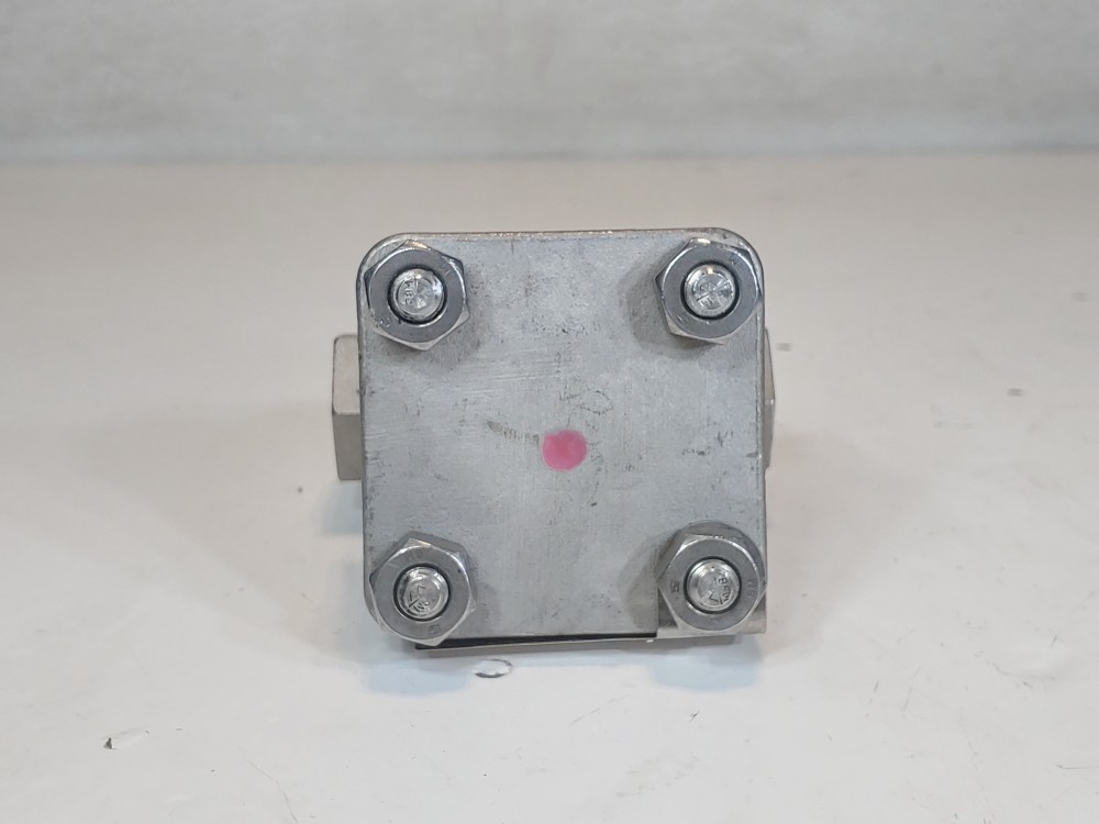 Velan 1/2" NPT 600# CF3M Swing Check Model C / FIG:S03-2114C-14GX-W330