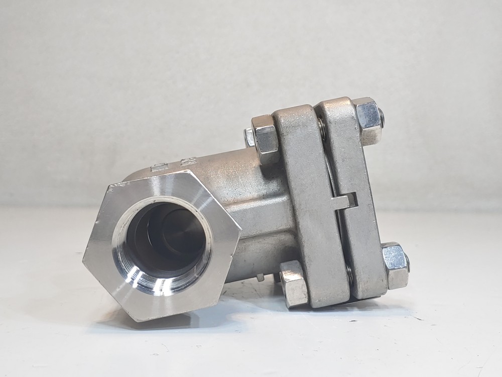 Velan 1" FNPT 600# CF3M/CF8M Swing Check Model C / Figure#: S05-2114C-14SX-33