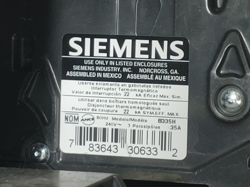 Siemens 42-CKT, 3PH 100AMP Panelboard 208Y/120V, P1C42BH100CTST