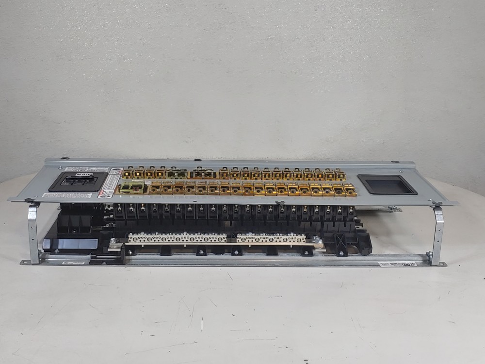 Siemens 42-CKT, 3PH 100AMP Panelboard 208Y/120V, P1C42BH100CTST