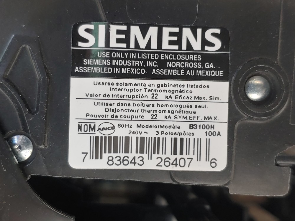 Siemens 42-CKT, 3PH 100AMP Panelboard 208Y/120V, P1C42BH100CTST