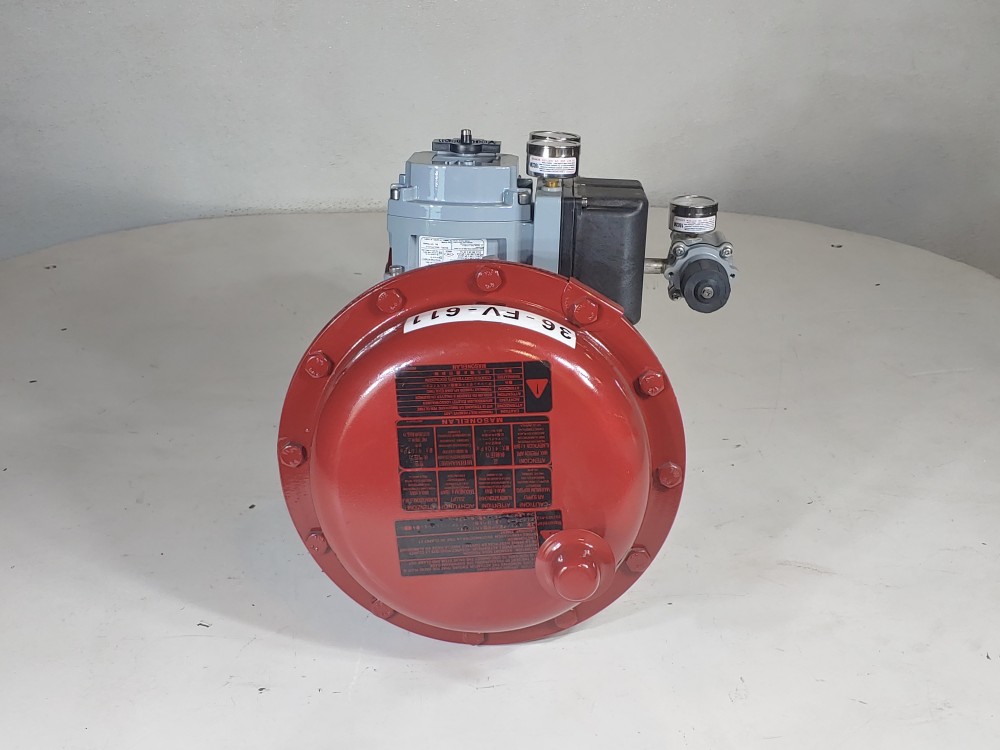 Masoneilan 1.5" 600# Pneumatic Flanged Control Valve w/ Valve Positioner