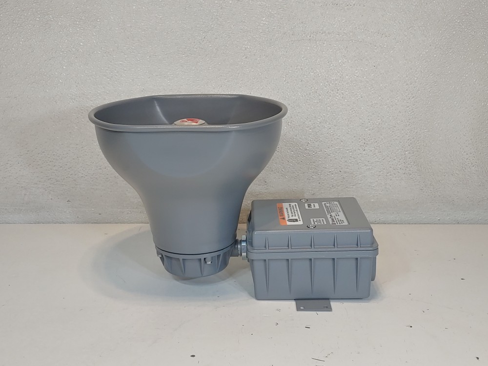 Federal Signal SelecTone 120V Amplified Speaker 300GCX-120