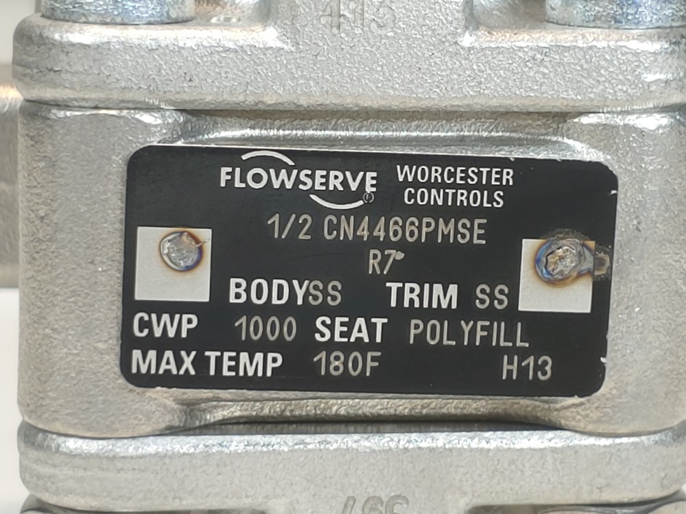 Worcester Flowserve 1/2" Threaded Reduced Port CF8M Ball Valve 1/2CN4466PMSE
