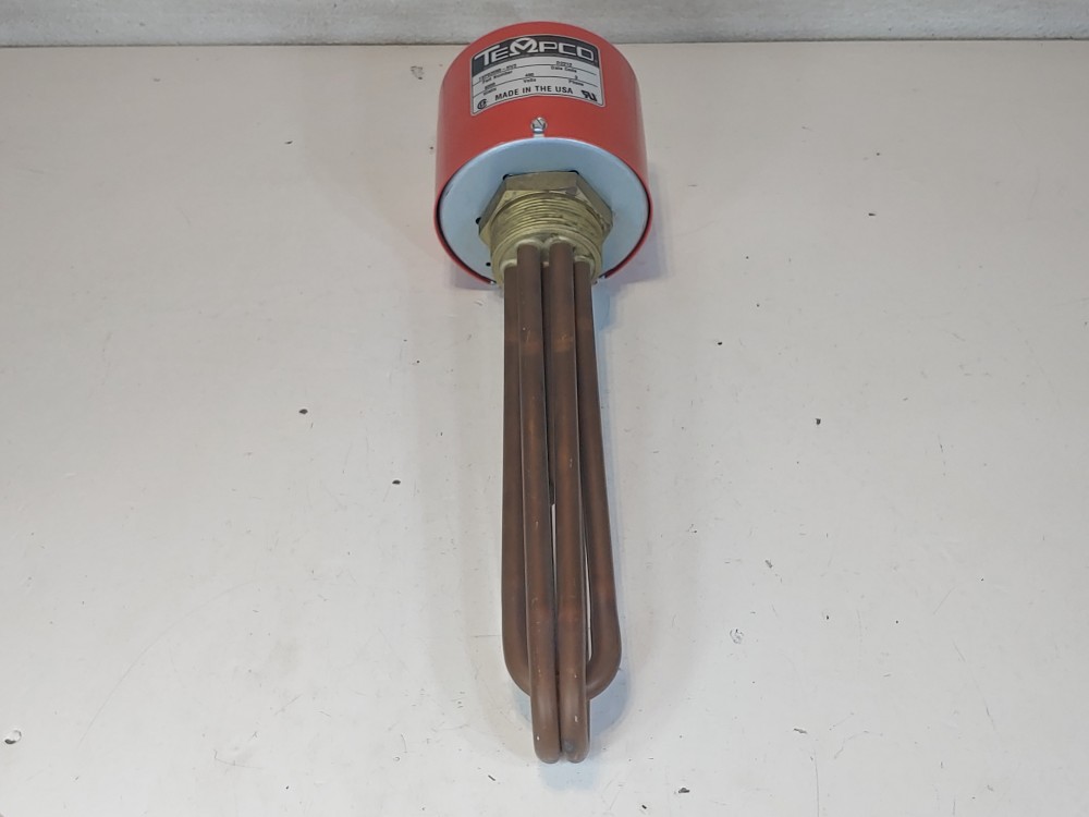 Tempco Screw Plug Immersion Heater w/ Thermostat TSP02088-HV2