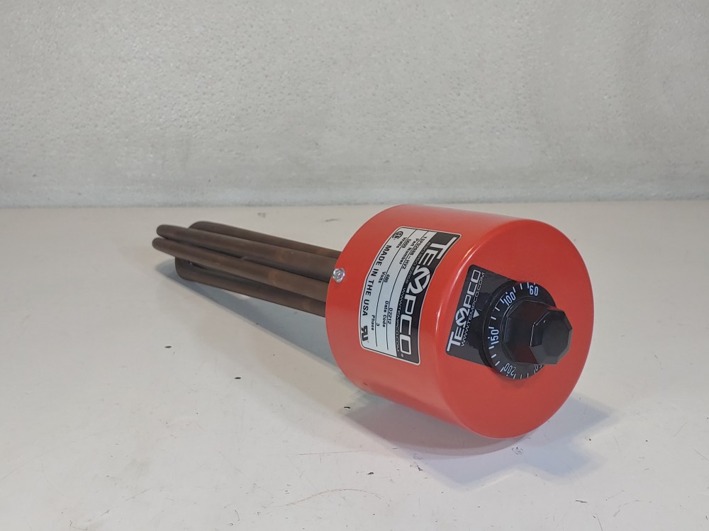 Tempco Screw Plug Immersion Heater w/ Thermostat TSP02088-HV2