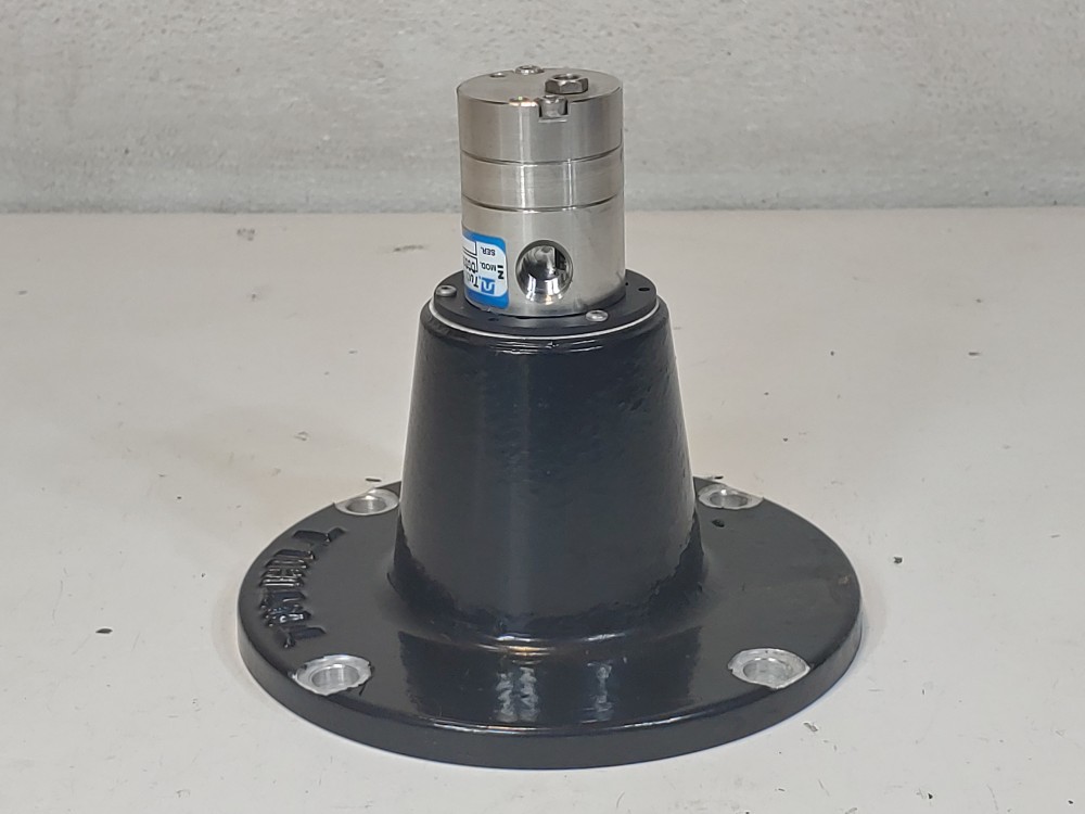 Tuthill Magneticaly Coupled Seal-Less Gear Pump DGS.68PPPT2NH00000