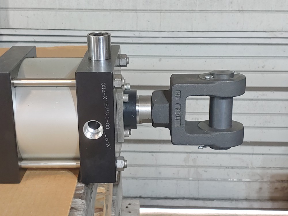Pneu C&C, Inc. Rod Pneumatic Cylinder COCY678-X-PCC, 6" Bore X 78" Stroke 