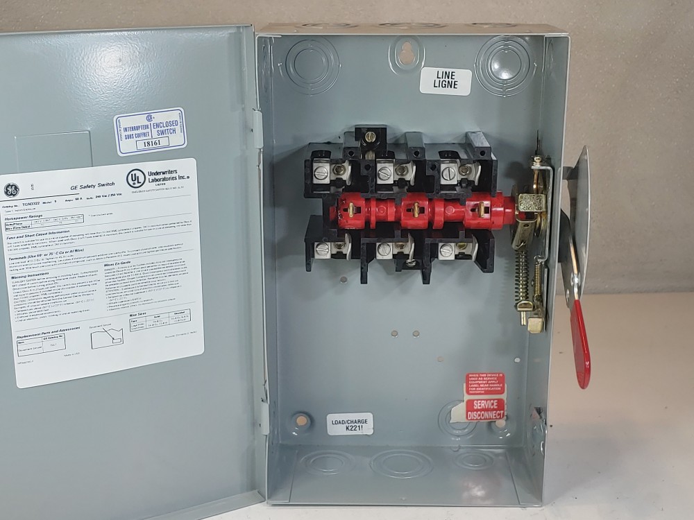 General Electric TGN3322 Disconnect Switch - Model: 9