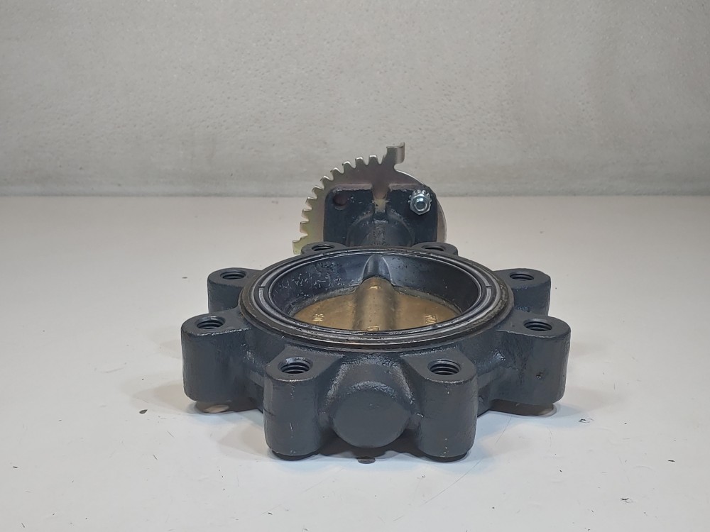 NIBCO 4" 250 PSI Lug Style DI/ALBZ Butterfly Valve LD2000 