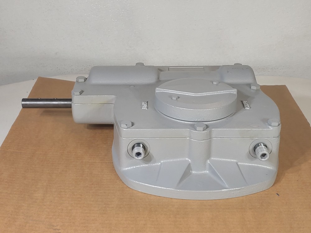 Rotork Gearbox ASSY, M20/R24/SL039 X0M0X w/ Hand Wheel