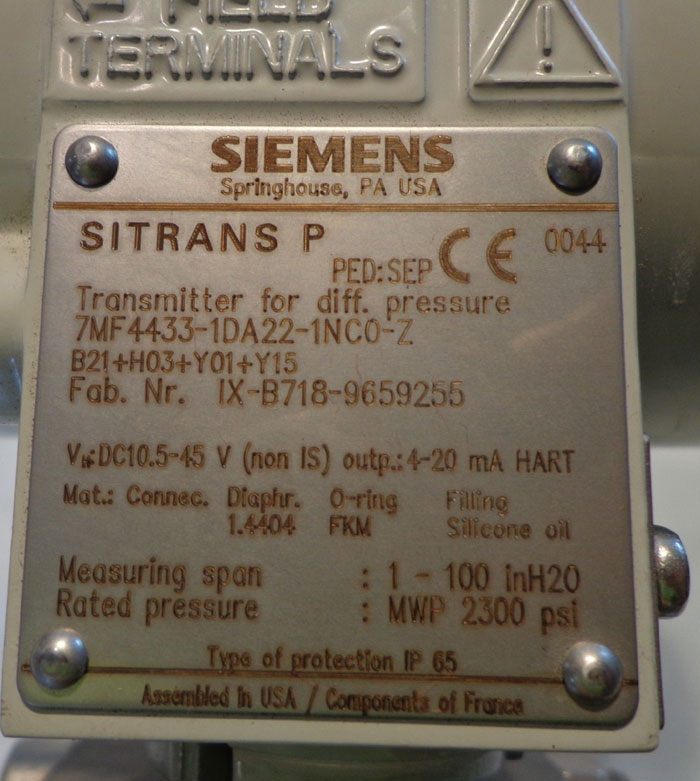 SIEMENS SITRANS P DIFFERENTIAL PRESSURE TRANSMITTER 7MF4433-1DA22-1NC0-Z