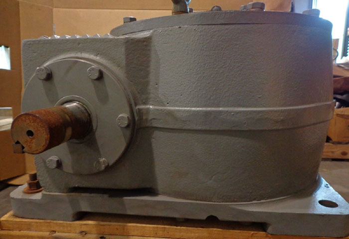 DELROYD NUTTALL WORM GEAR TYPE V REDUCER V90-8-1A