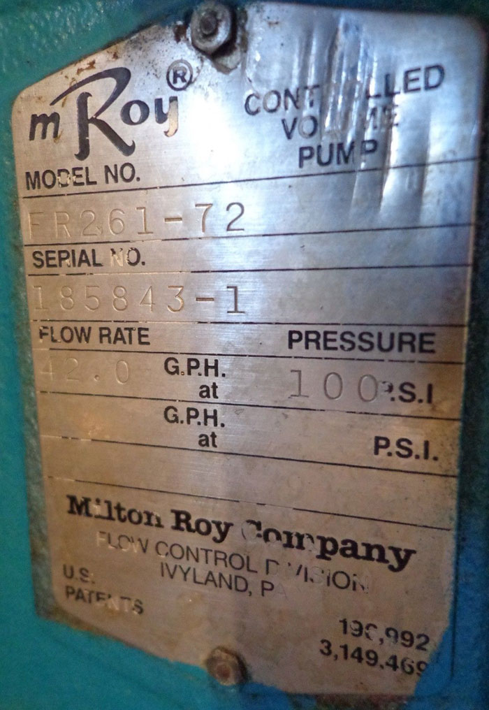 MILTON ROY MROY CONTROLLED VOLUME PUMP FR261-72 W/ LEESON MOTOR