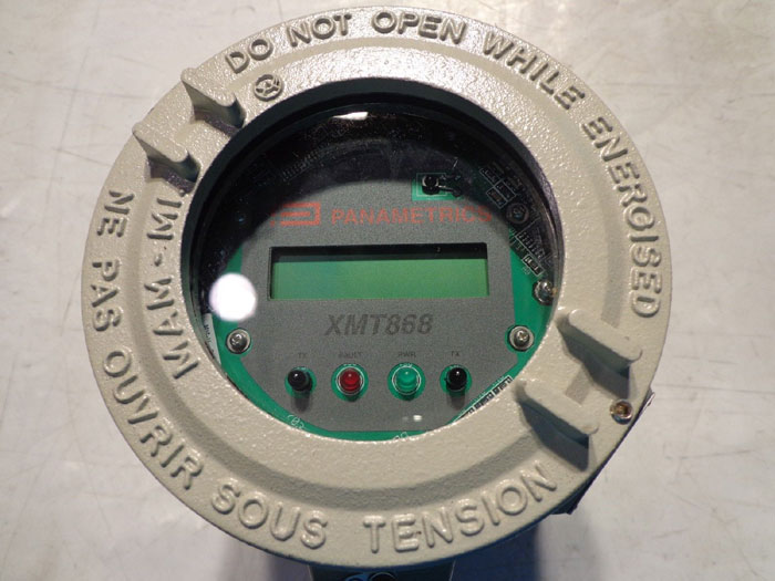 PANAMETRICS FLOW METER XMT868-1-11-00-0011 w/ COAXIAL CABLES & TRANSDUCER WT-1