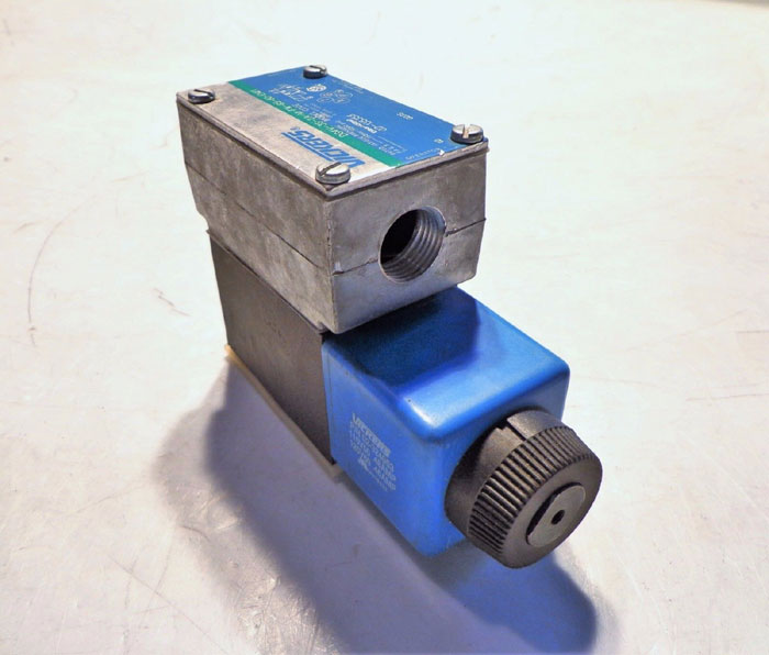 VICKERS SOLENOID HYDRAULIC VALVE - DG4V 3S 2A M FW B5 60 EN21