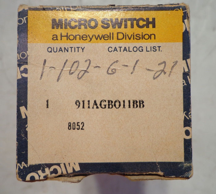 LOT OF (4) MICRO SWITCH COORDINATED MANUAL CONTROL (CMC)