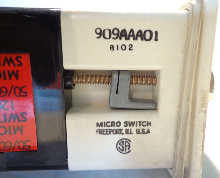LOT OF (4) MICRO SWITCH COORDINATED MANUAL CONTROL (CMC)