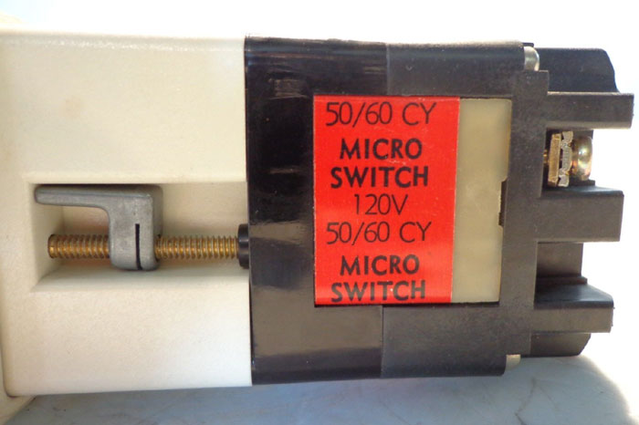 LOT OF (4) MICRO SWITCH COORDINATED MANUAL CONTROL (CMC)