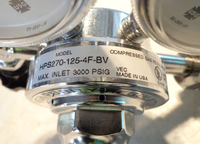SMITH CO. HIGH PURITY COMPRESSED GAS REGULATOR HPS270-125-4F-BV