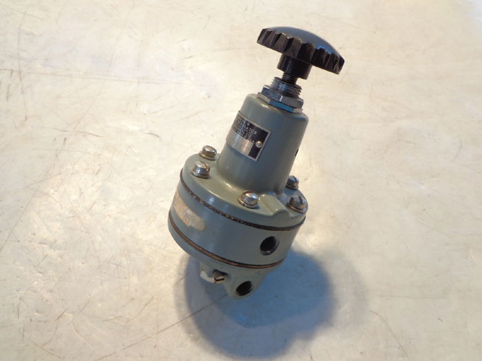 MOORE NULLMATIC PRESSURE REGULATOR - 40-15