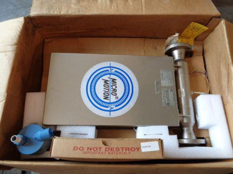 MICRO MOTION D-SERIES CORIOLIS FLOW METER - MODEL: DS950Z1413U  (BB)