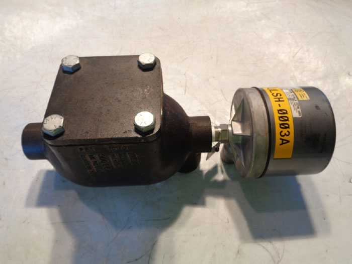 MERCOID FLANGED CHAMBER LEVEL CONTROL PP19-101 W/ SNAPSWITCH