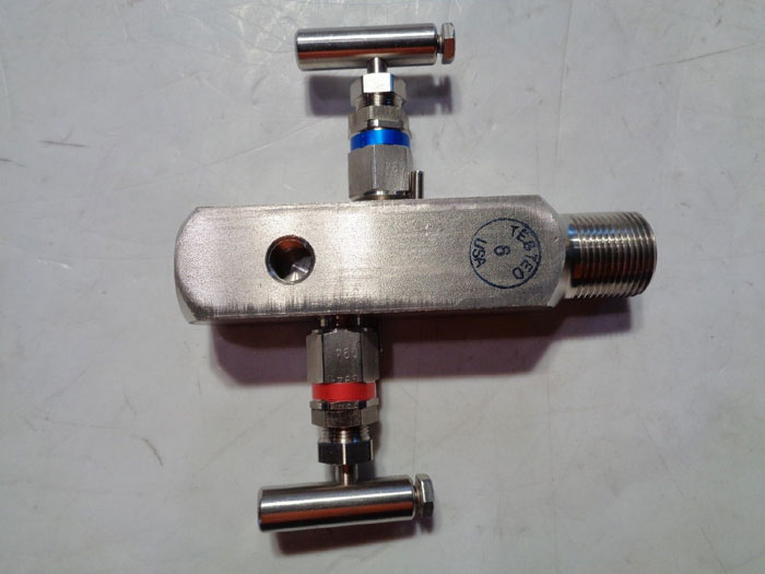 LONE STAR/PGI BALL SEAT BLOCK & BLEED VALVE 3/4" X 1/2" V-572S6P